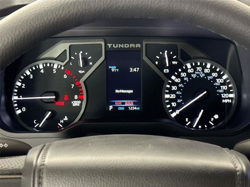 Certified 2026 Toyota Tundra SR5 w/ SR5 Premium Package AWD/4WD image 20