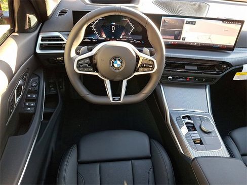 New 2026 BMW 330i xDrive Sedan w/ M Sport Package image 9