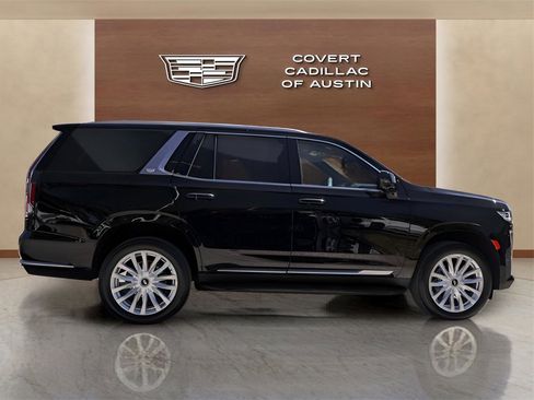 Certified 2024 Cadillac Escalade Luxury image 5