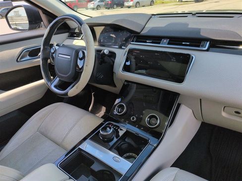 Used 2019 Land Rover Range Rover Velar S AWD/4WD image 35