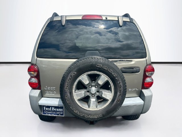 Used 2006 Jeep Liberty Sport AWD/4WD image 7