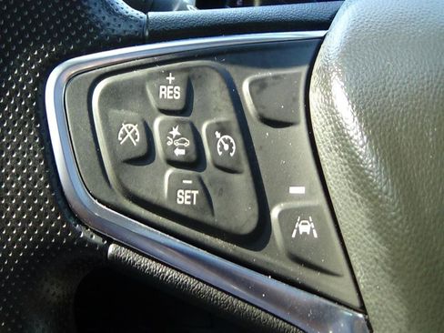 Used 2024 Chevrolet Malibu LT image 22