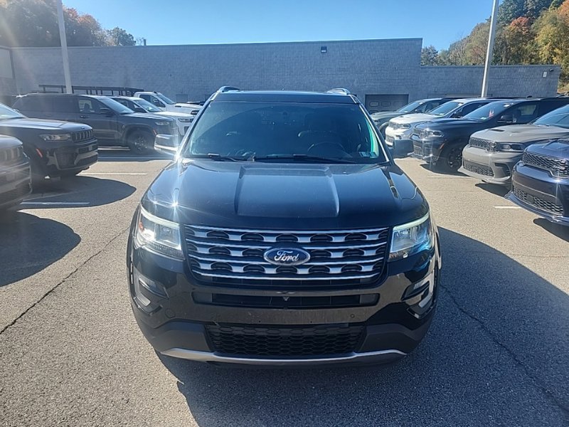 Used 2016 Ford Explorer Limited AWD/4WD image 2