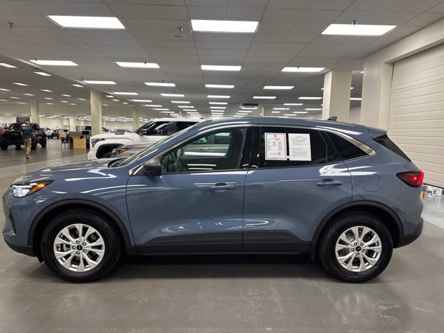 Used 2023 Ford Escape Active AWD/4WD image 4