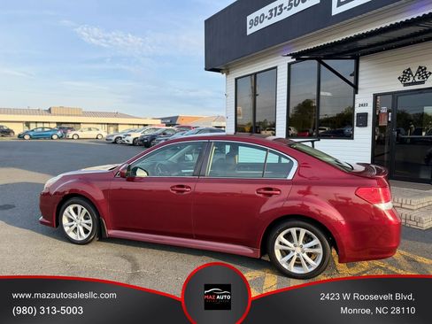 Used 2013 Subaru Legacy 2.5i Premium w/ All-Weather Pkg AWD/4WD image 6