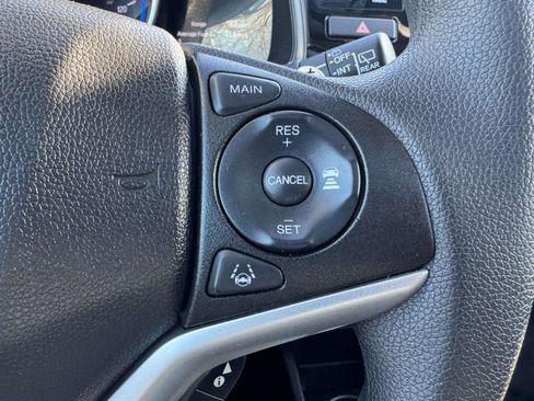 Used 2019 Honda Fit EX image 40