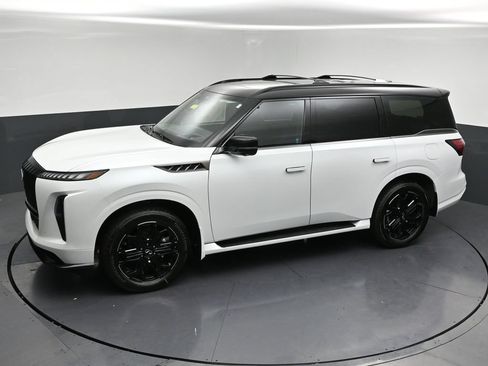 New 2027 INFINITI QX80 Sensory w/ Sport Exterior Package AWD/4WD image 30