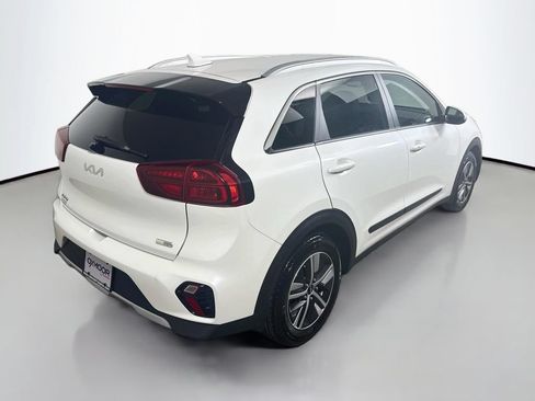 Used 2022 Kia Niro EX FWD image 7