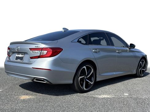 Used 2018 Honda Accord Sport image 28