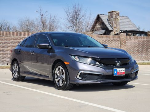 Used 2019 Honda Civic LX image 4