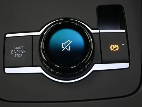 New 2026 Volkswagen Tiguan SE R-Line image 4