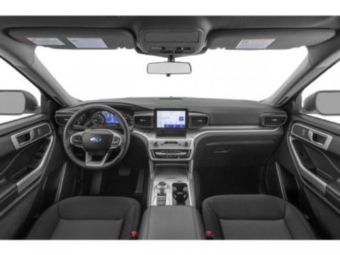 Used 2023 Ford Explorer XLT w/ Equipment Group 202A AWD/4WD image 11