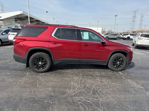 Used 2021 Chevrolet Traverse LT image 5