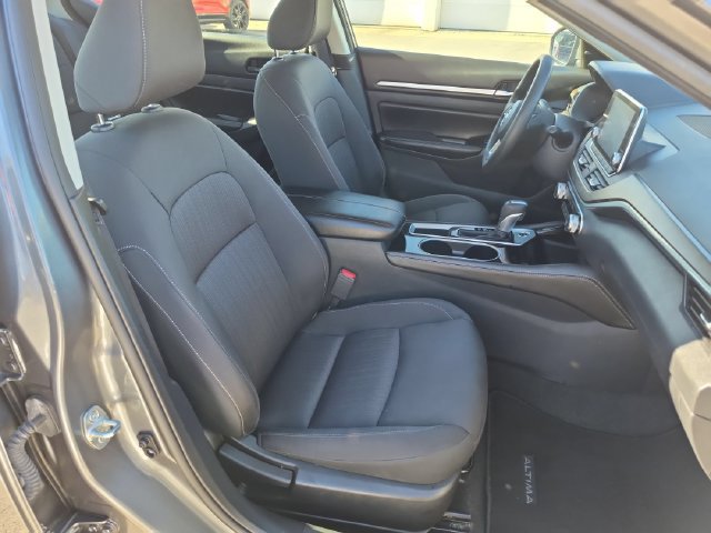 Used 2023 Nissan Altima 2.5 SV FWD image 20