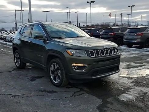 Used 2019 Jeep Compass Limited image 2