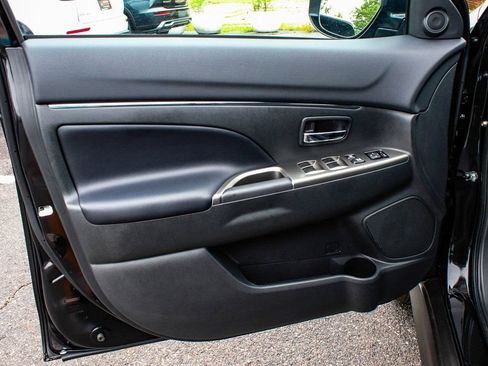 New 2024 Mitsubishi Outlander Sport SE AWD/4WD image 8
