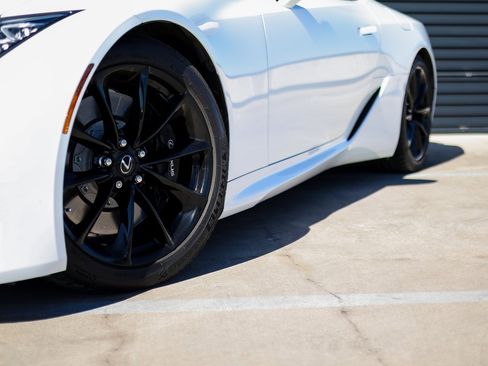 Used 2018 Lexus LC 500 Coupe image 12