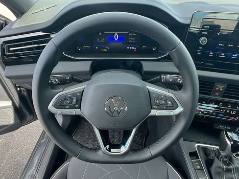 New 2026 Volkswagen Jetta Sport FWD image 18