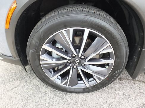 Used 2026 INFINITI QX60 Luxe w/ Cargo Package FWD image 7