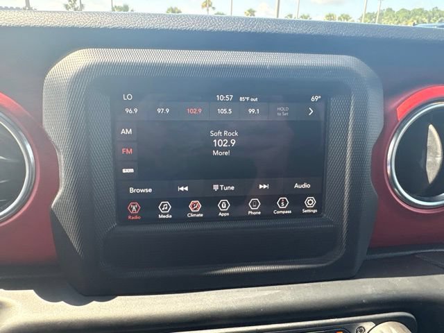 Used 2019 Jeep Wrangler Rubicon AWD/4WD image 25