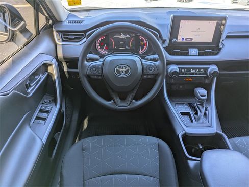 Used 2023 Toyota RAV4 XLE image 20