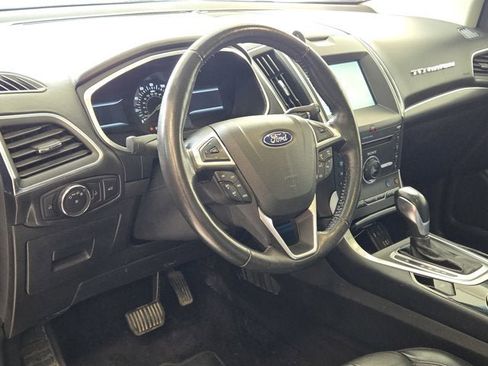 Used 2015 Ford Edge Titanium w/ Equipment Group 301A image 23