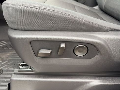 New 2026 Chevrolet Silverado 1500 RST AWD/4WD image 15