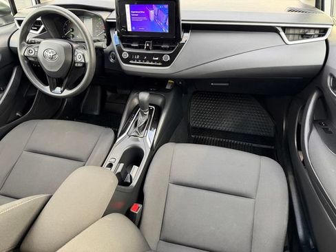 Certified 2025 Toyota Corolla LE w/ LE Premium Package FWD image 34