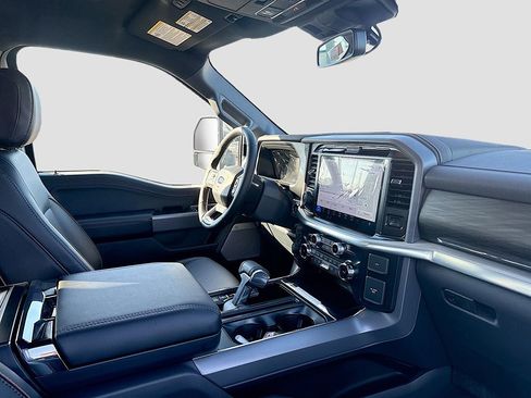 New 2025 Ford F150 Lariat w/ Equipment Group 502A High image 21