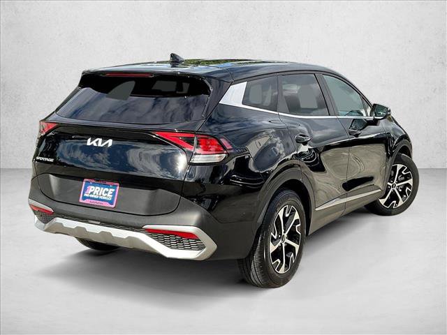 Used 2023 Kia Sportage EX FWD image 2