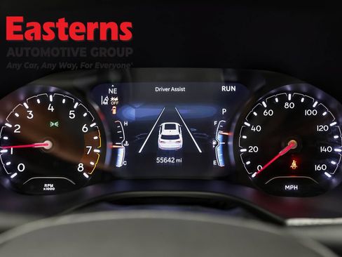 Used 2024 Jeep Compass Latitude AWD/4WD image 17