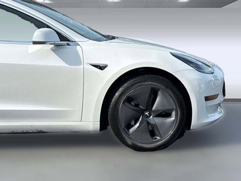 Used 2020 Tesla Model 3 Standard Range image 31