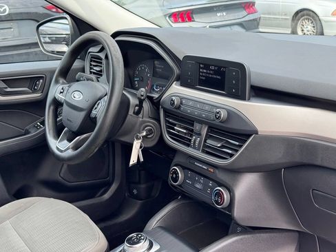 Used 2022 Ford Escape S AWD/4WD image 7