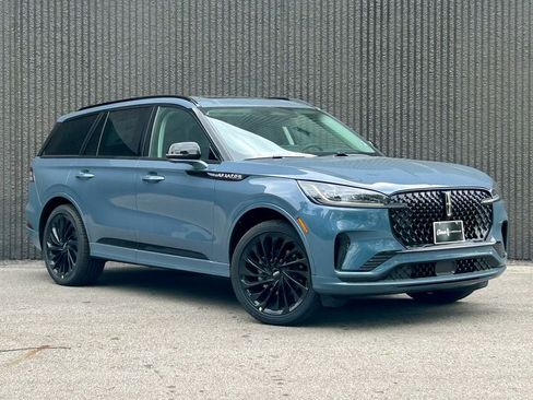 New 2026 Lincoln Aviator Reserve AWD/4WD image 8