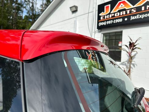 Used 2004 Toyota Matrix image 15