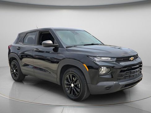 Used 2021 Chevrolet TrailBlazer LS FWD image 9