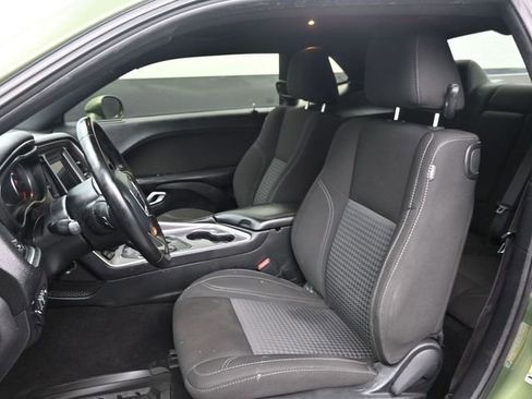 Used 2020 Dodge Challenger SXT RWD image 10