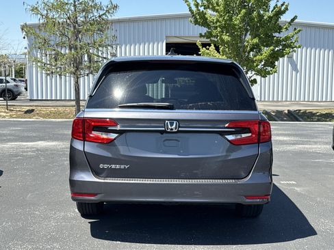 Certified 2023 Honda Odyssey EX image 8