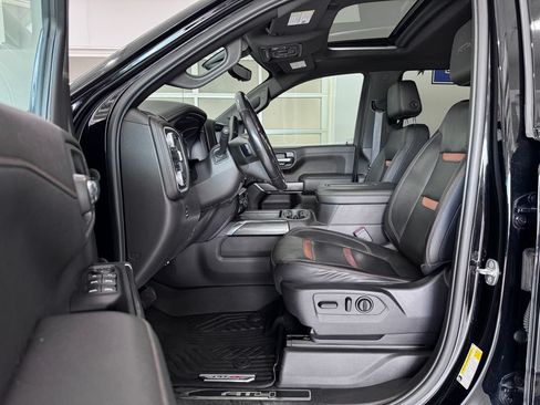 Certified 2020 GMC Sierra 1500 AT4 w/ AT4 Premium Package AWD/4WD image 11