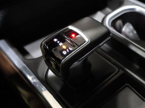 Used 2023 GMC Sierra 1500 SLT w/ SLT Convenience Package image 27