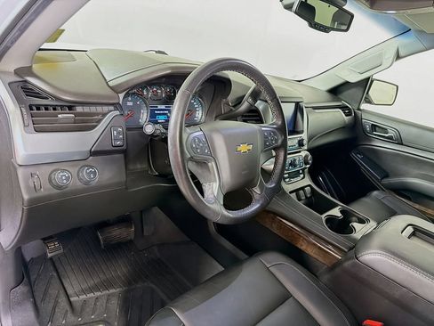 Used 2020 Chevrolet Tahoe LT w/ Luxury Package AWD/4WD image 10