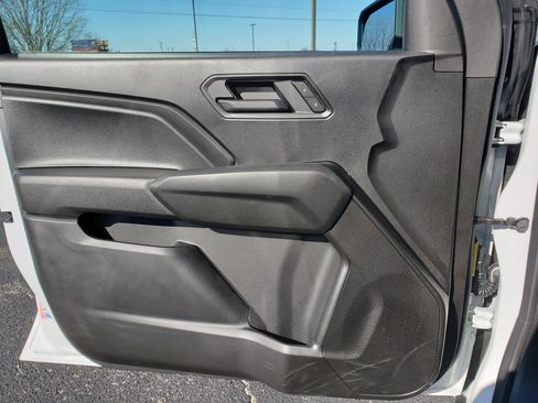 New 2026 Chevrolet Colorado W/T image 9