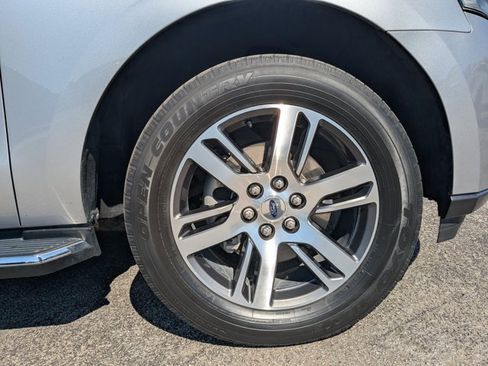 Certified 2022 Ford Expedition XLT image 12