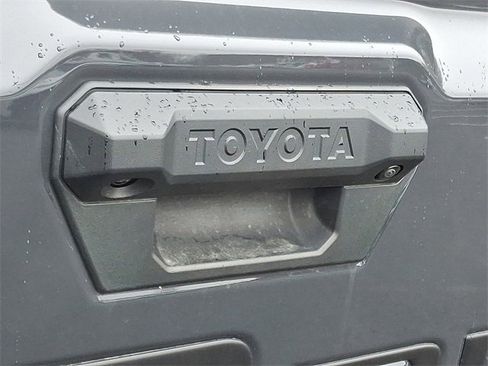 Used 2025 Toyota Tacoma TRD Pro image 30