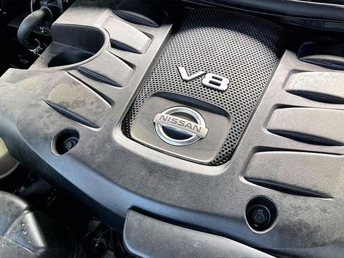 Used 2022 Nissan Armada SV w/ SV Appearance Package image 27