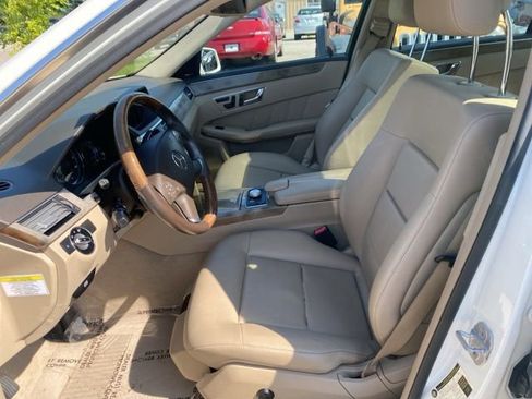 Used 2011 Mercedes-Benz E 350 4MATIC Sedan image 14