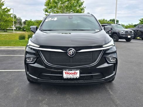 Used 2024 Buick Enclave Essence w/ Experience Buick Package AWD/4WD image 4