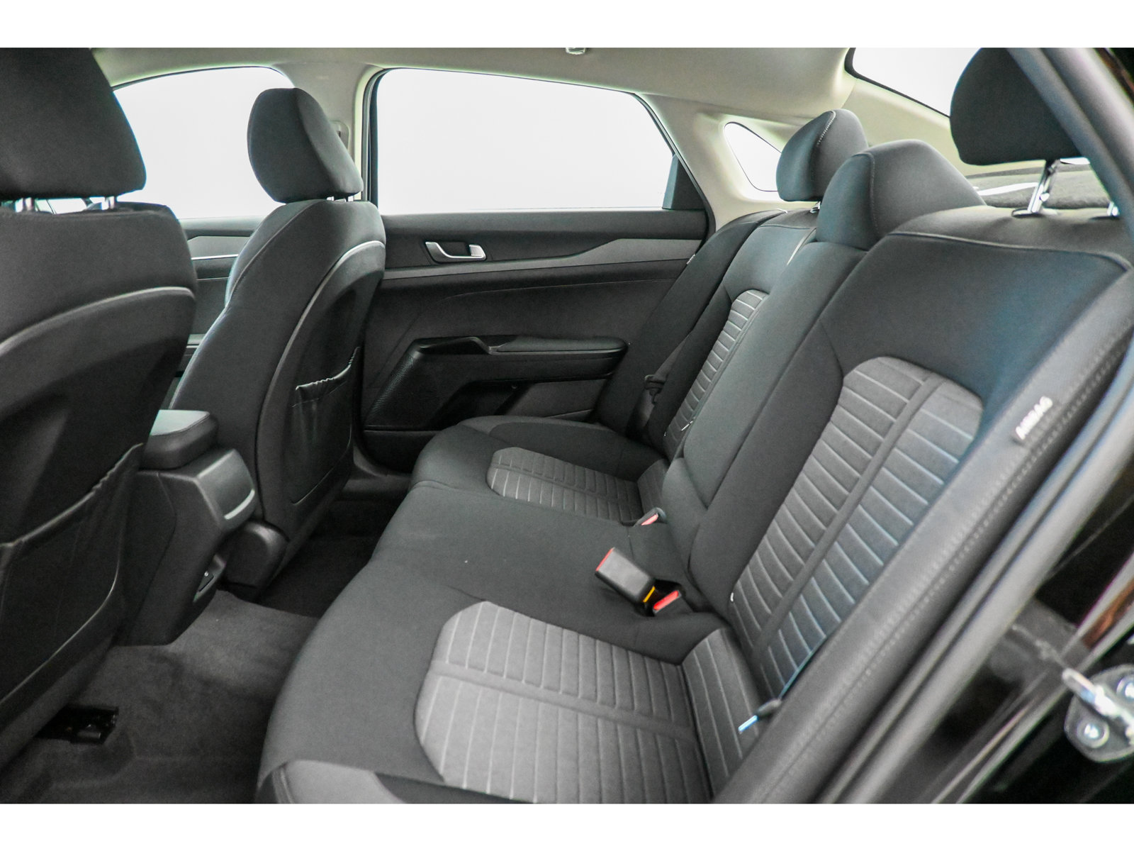 New 2027 Kia K5 LXS FWD image 12