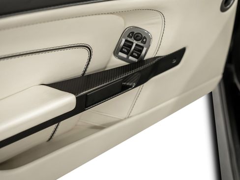 Used 2015 Aston Martin DB9 Volante image 63