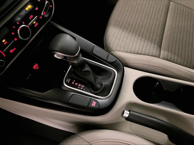 Used 2020 Kia Soul S FWD image 16